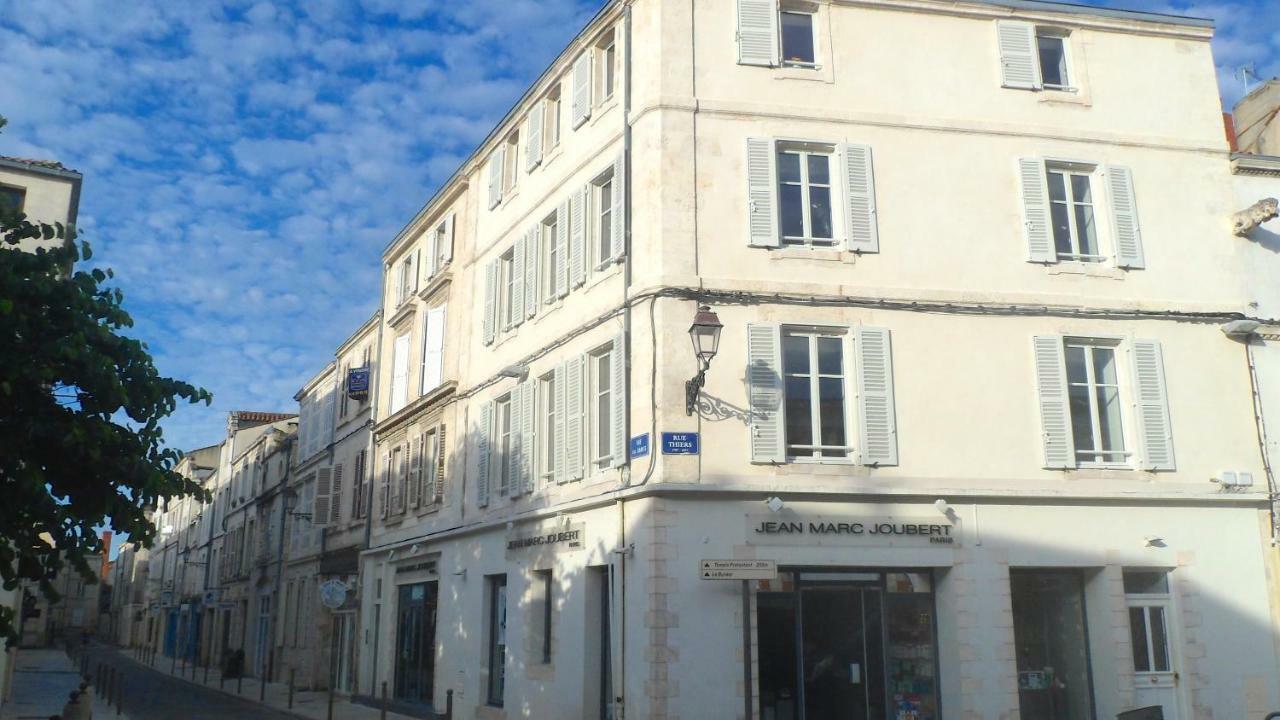Les Halles 1 La Rochelle  Extérieur photo